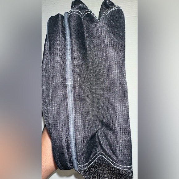 Ricardo Beverly Hills Crossbody Shoulder Black Bag Compartments Pre-owned - Picture 10 of 14